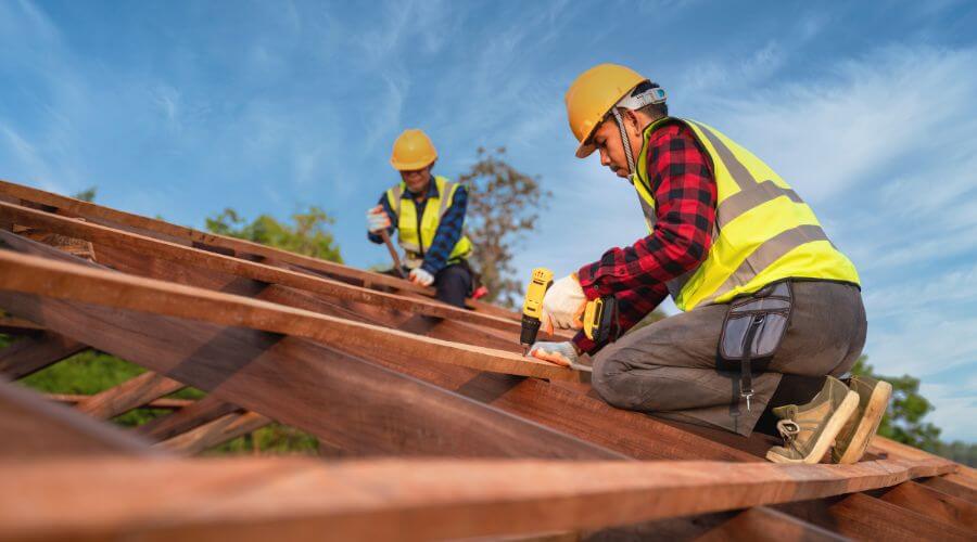 Professional gutter cleaning in Jamestown, CA